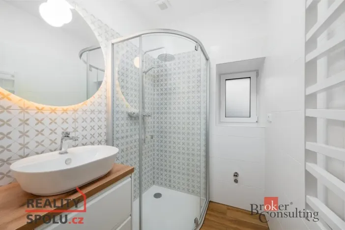 Pronájem bytu 2+kk, Liberec - Liberec XXV-Vesec, Vyhlídková, 42 m2