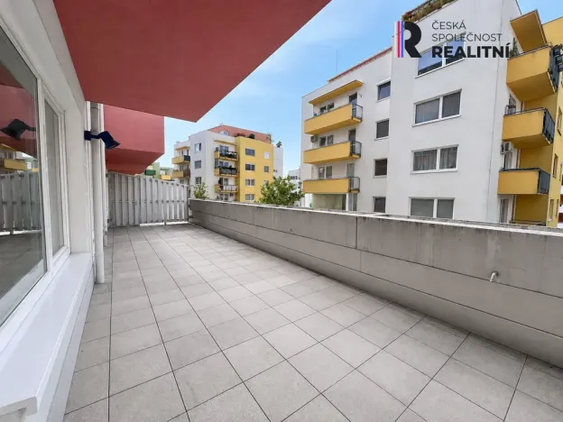 Pronájem bytu 3+kk, Brno - Žebětín, Hvozdecká, 93 m2