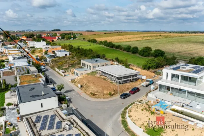 Prodej rodinného domu, Podolanka, Za Kovárnou, 150 m2