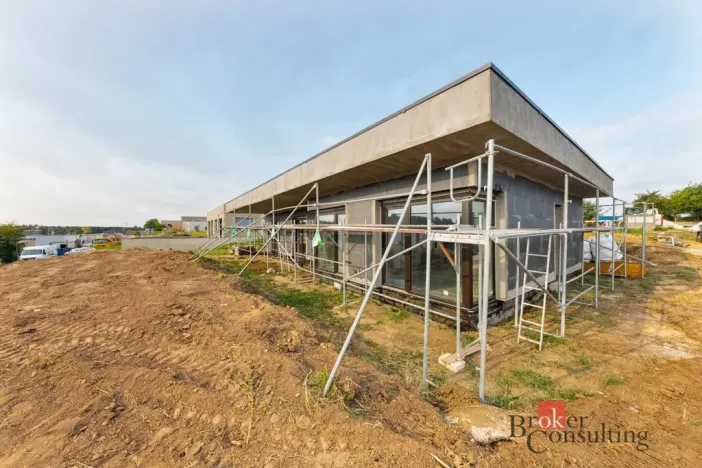 Prodej rodinného domu, Podolanka, Za Kovárnou, 150 m2