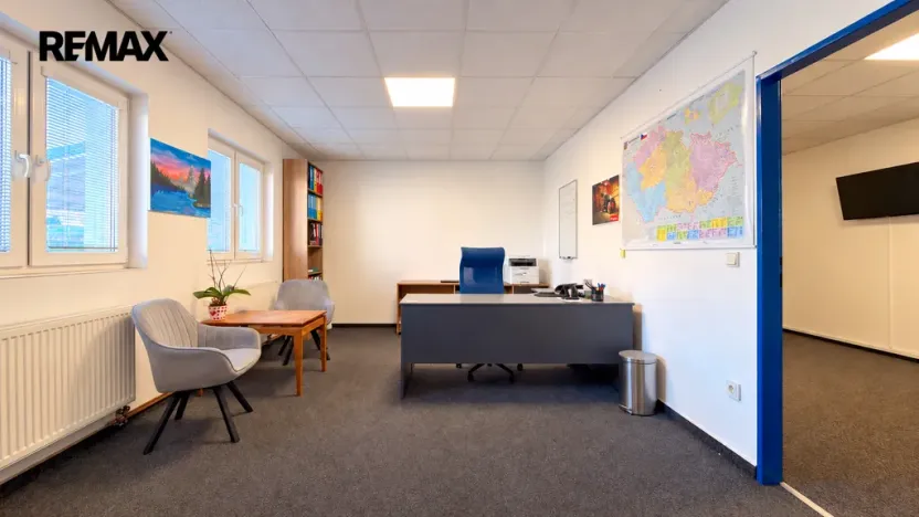 Pronájem výrobních prostor, Hradec Králové - Kukleny, Pražská třída, 280 m2