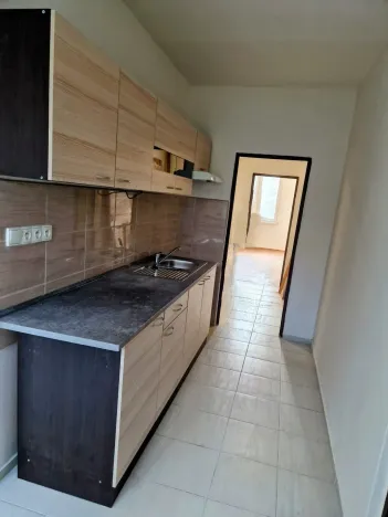 Pronájem bytu 2+1, Děčín - Děčín VI-Letná, 70 m2
