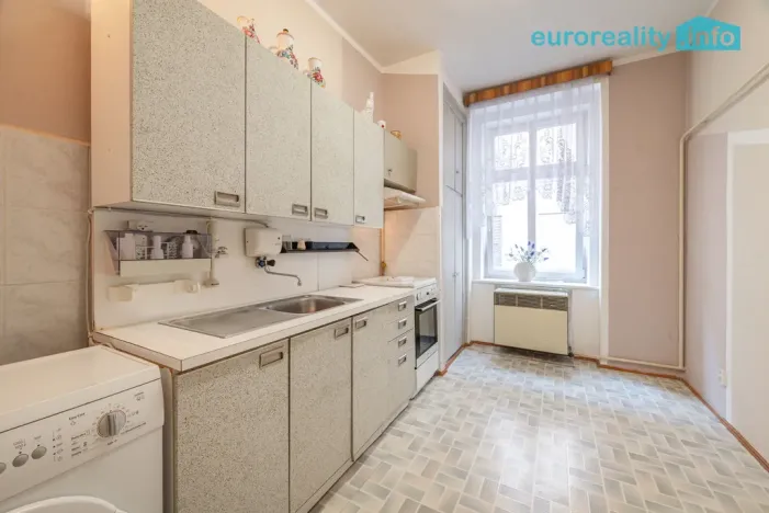 Prodej bytu 2+1, Aš, Resslova, 55 m2