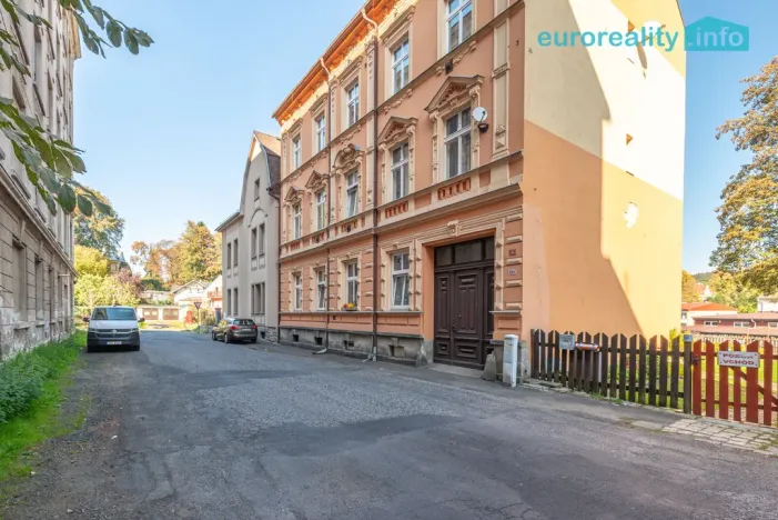 Prodej bytu 2+1, Aš, Resslova, 55 m2