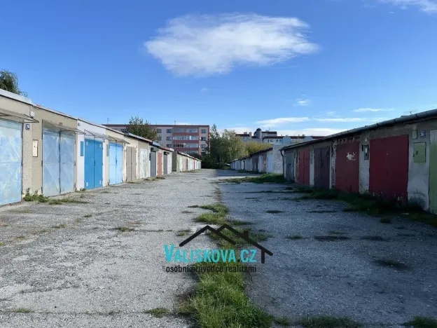 Pronájem garáže, Kroměříž, Moravská, 21 m2