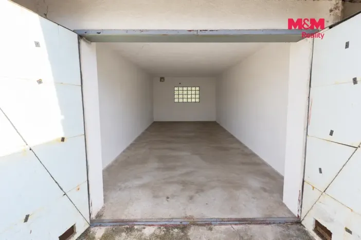 Prodej garáže, Kutná Hora - Karlov, 18 m2