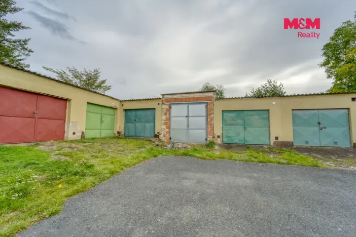Prodej bytu 3+1, Holýšov, Pod Makovým vrchem, 67 m2