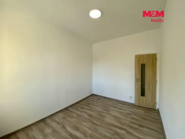 Pronájem bytu 2+1, Krnov - Pod Cvilínem, Zeyerova, 50 m2