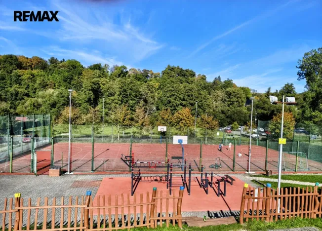 Prodej bytu 1+1, Loket, Sportovní, 36 m2