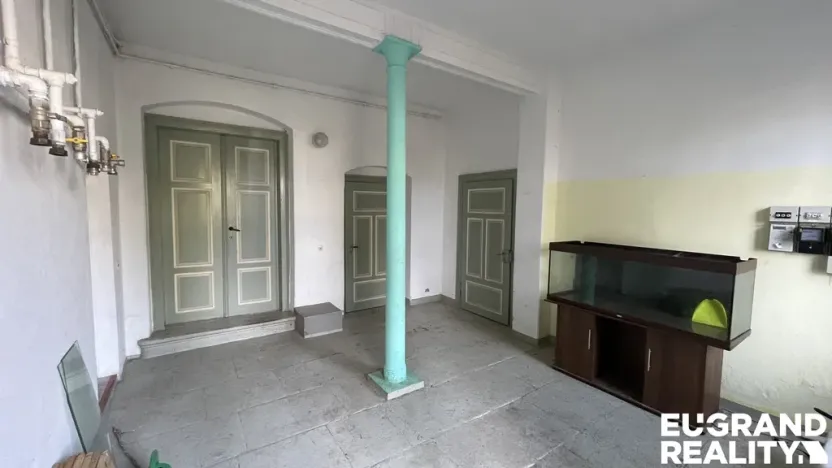 Prodej činžovního domu, Ebersbach, Německo, 300 m2