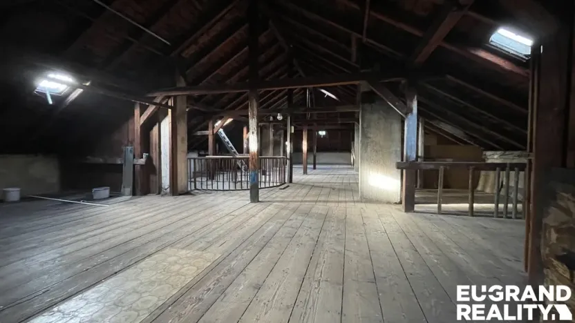 Prodej činžovního domu, Ebersbach, Německo, 300 m2