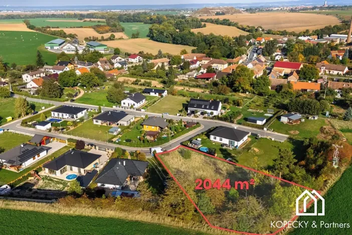 Prodej pozemku pro bydlení, Močovice, 2044 m2