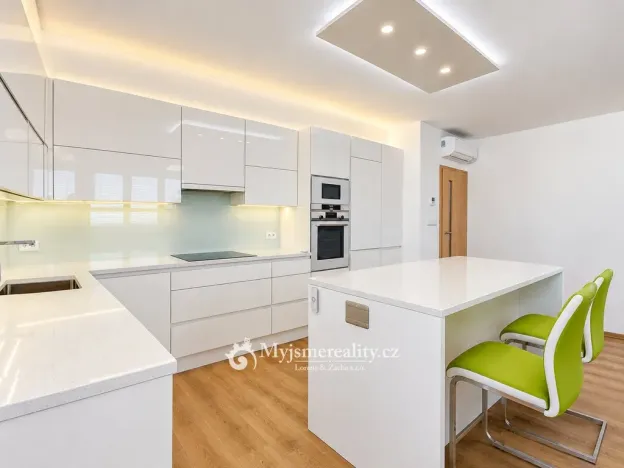 Pronájem bytu 3+kk, Znojmo, Kosmákova, 115 m2