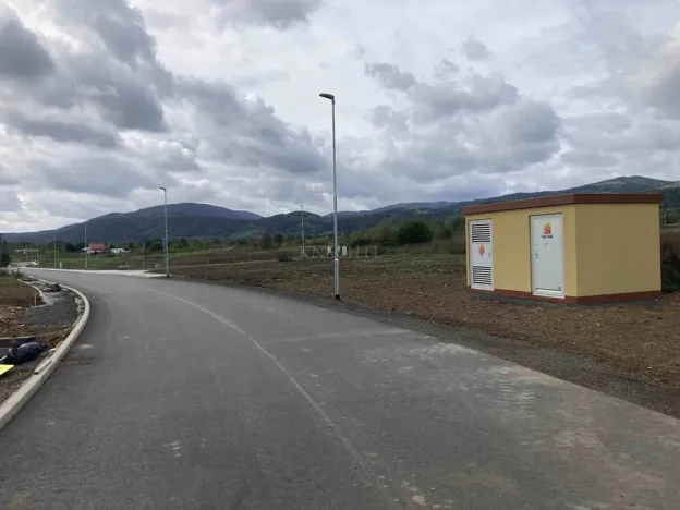 Prodej pozemku, Ostrov, Hroznětínská, 697 m2