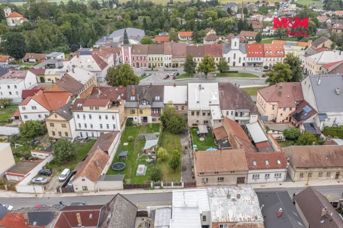 Prodej činžovního domu, Třebechovice pod Orebem, Masarykovo náměstí, 180 m2