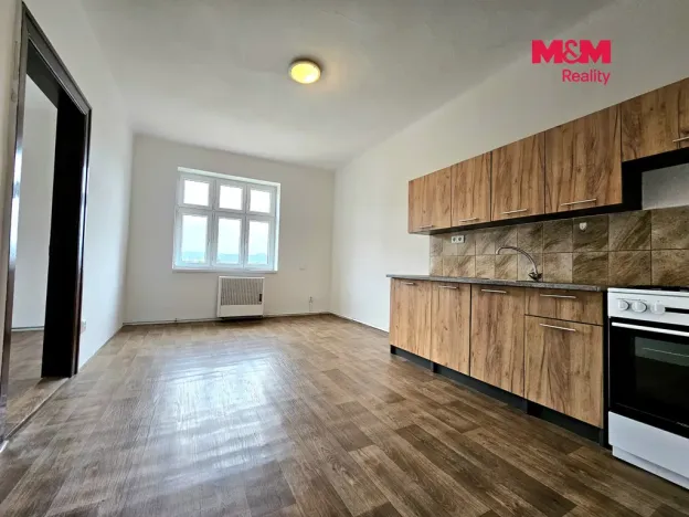 Pronájem bytu 2+1, Jablonec nad Nisou, Turnovská, 87 m2
