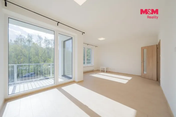 Pronájem bytu 1+kk, Cheb, K Pomezí, 41 m2