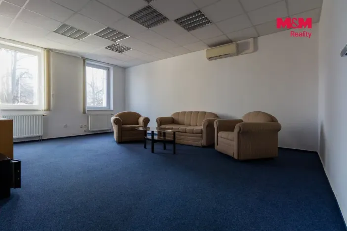 Pronájem kanceláře, Jeseník, nám. Svobody, 66 m2