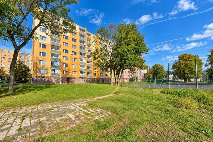 Prodej bytu 4+1, Jirkov, Na Borku, 76 m2