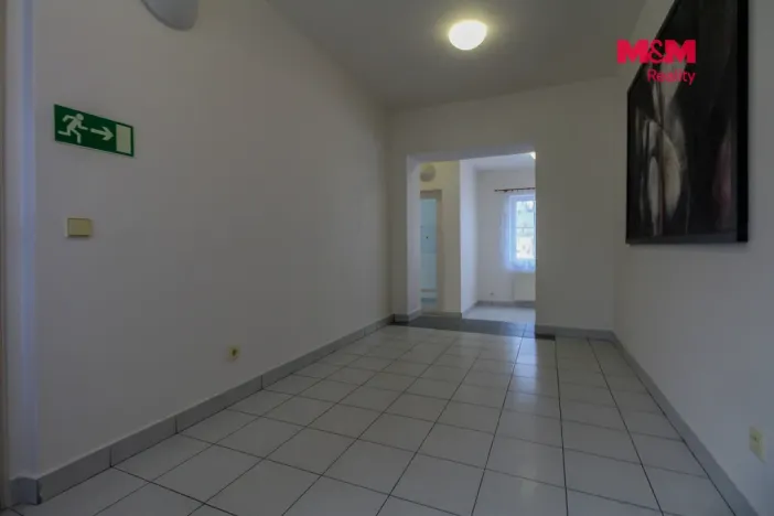 Pronájem kanceláře, Jeseník, nám. Svobody, 40 m2