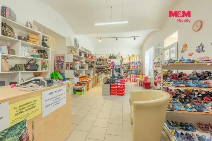 Prodej obchodního prostoru, Slaný, Palackého, 70 m2