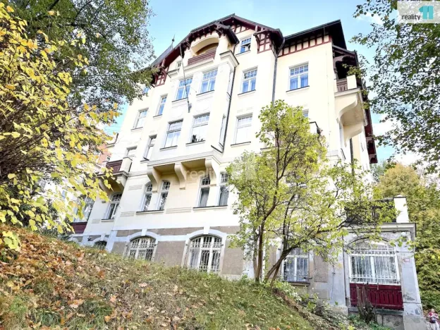 Prodej bytu 1+1, Karlovy Vary, Krále Jiřího, 40 m2