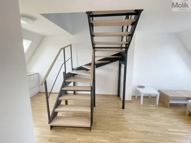 Pronájem bytu 2+kk, Most, Hollarova, 65 m2