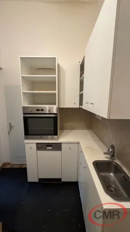 Prodej bytu 1+kk, Praha, Ohradní, 27 m2