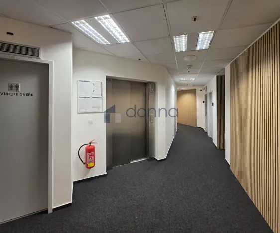 Pronájem kanceláře, Praha, Na strži, 110 m2