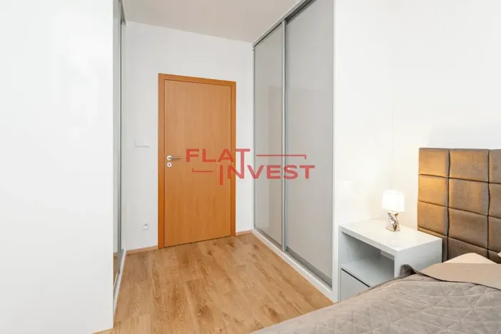 Prodej bytu 2+kk, Praha - Břevnov, Ve Střešovičkách, 57 m2