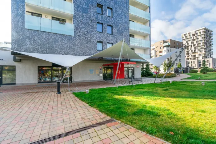 Pronájem bytu 2+kk, Praha - Stodůlky, náměstí Junkových, 50 m2