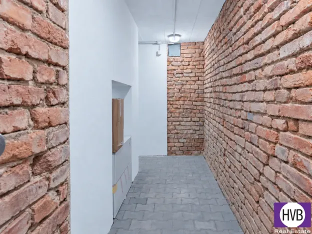 Prodej bytu 2+kk, Praha, Sokolovská, 42 m2