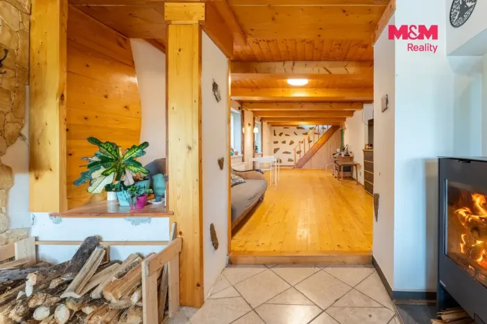 Prodej rodinného domu, Slavhostice, 181 m2