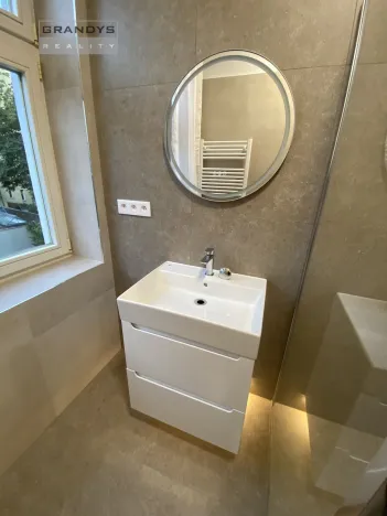 Pronájem bytu 2+kk, Praha, Ladova, 40 m2