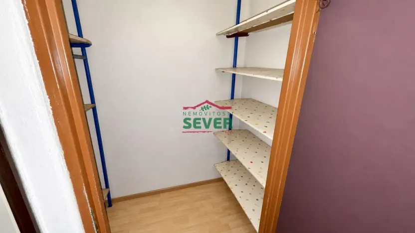 Prodej bytu 2+1, Krupka - Maršov, Karla Čapka, 63 m2