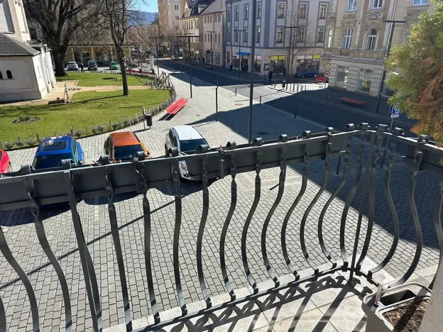 Pronájem bytu 4+1, Děčín, Husovo nám., 156 m2