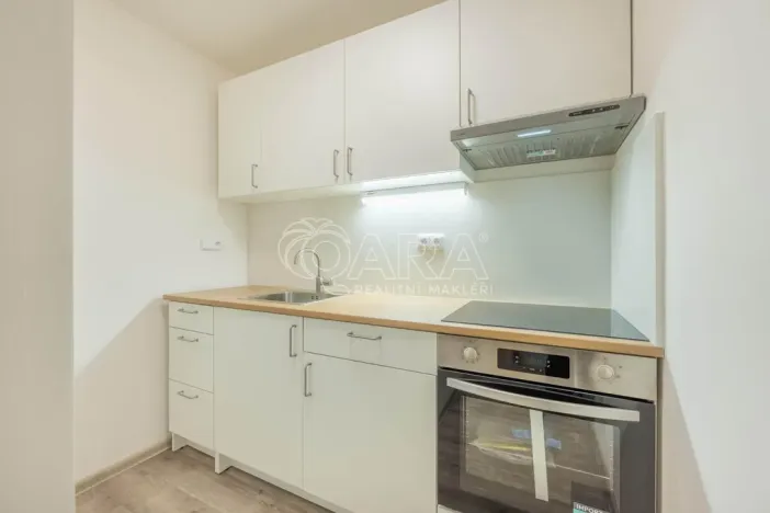 Pronájem bytu 2+1, Praha - Řepy, Galandova, 55 m2