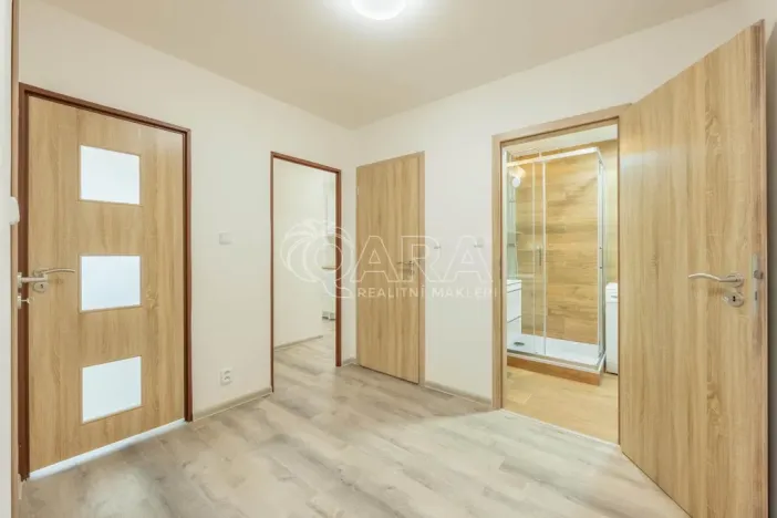Pronájem bytu 2+1, Praha - Řepy, Galandova, 55 m2
