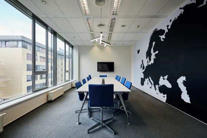 Pronájem kanceláře, Praha - Jinonice, Radlická, 1000 m2