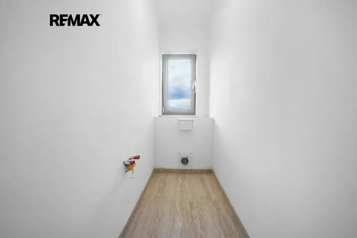 Prodej bytu 3+kk, Moravany, Květná, 108 m2