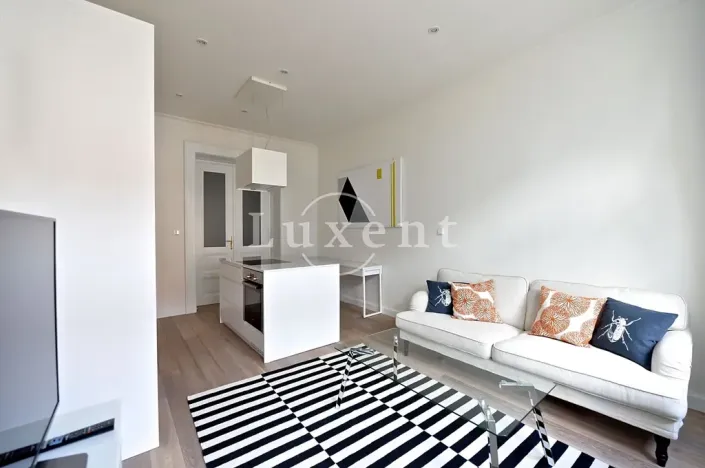 Pronájem bytu 2+kk, Praha - Vinohrady, náměstí Jiřího z Poděbrad, 56 m2
