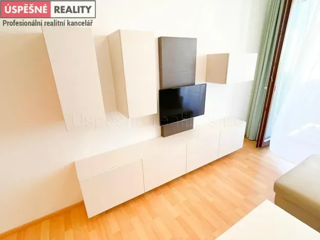 Pronájem bytu 2+kk, Praha - Braník, Na výspě, 52 m2