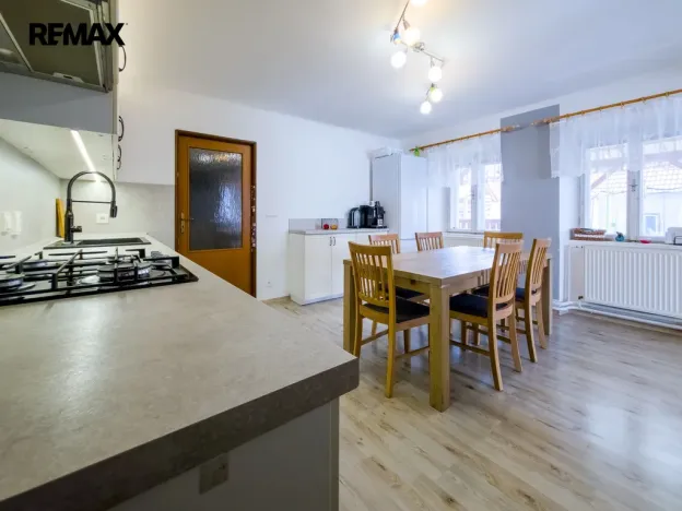 Prodej rodinného domu, Český Rudolec - Markvarec, 222 m2