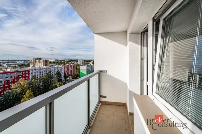 Prodej bytu 2+1, Kladno - Kročehlavy, Ukrajinská, 53 m2