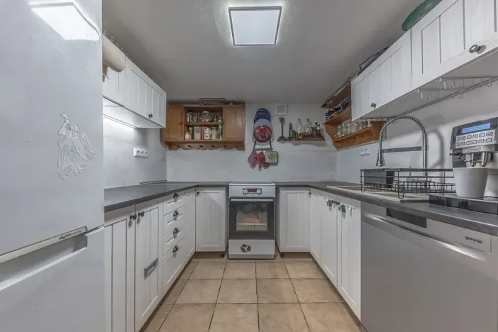 Prodej chalupy, Valkeřice, 120 m2