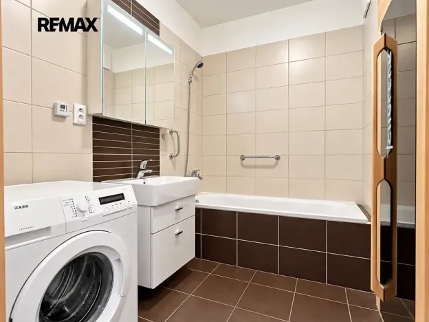 Pronájem bytu 2+kk, Praha - Hostivař, Pražská, 54 m2