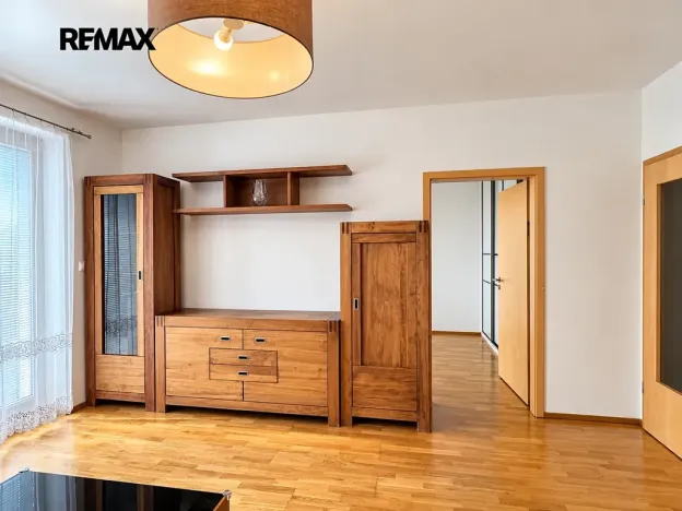 Pronájem bytu 2+kk, Praha - Hostivař, Pražská, 54 m2
