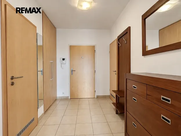 Pronájem bytu 2+kk, Praha - Hostivař, Pražská, 54 m2