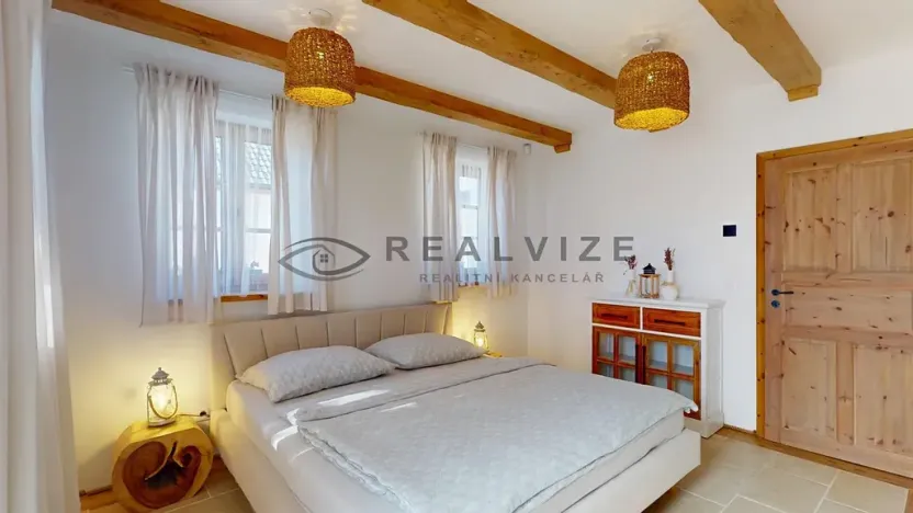 Prodej apartmánu, Lipí, 155 m2