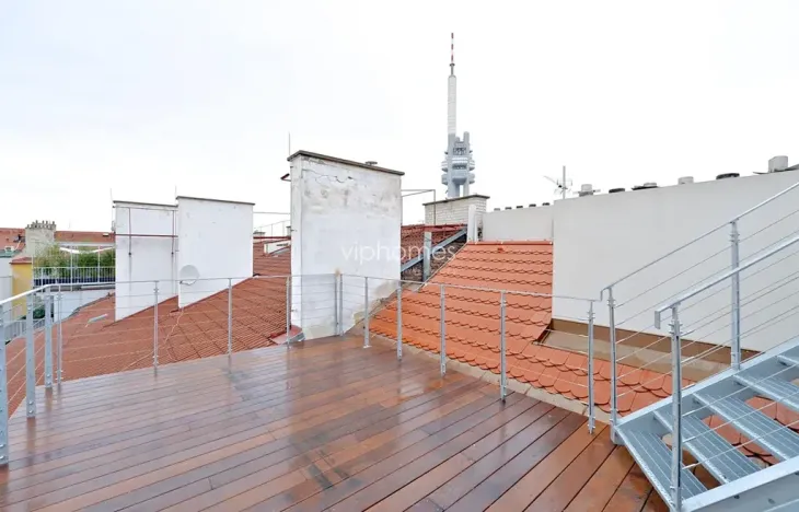 Pronájem bytu 2+kk, Praha - Vinohrady, náměstí Jiřího z Poděbrad, 60 m2